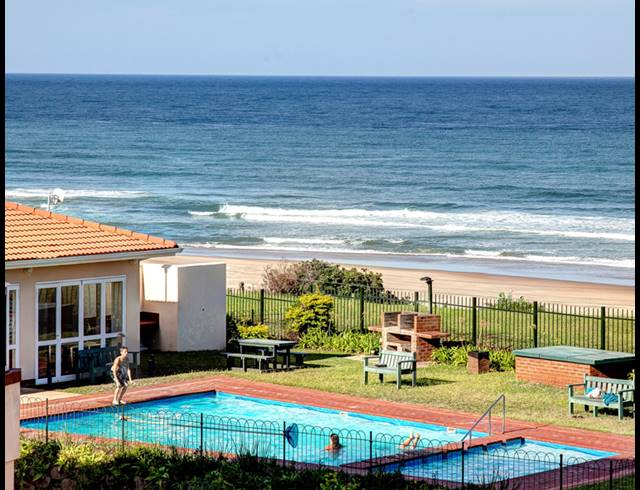 3 bed property for sale in ILLOVO BEACH
